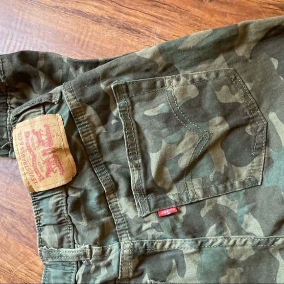 Levi’s camouflage joggers size 12 - Picture 8 of 8